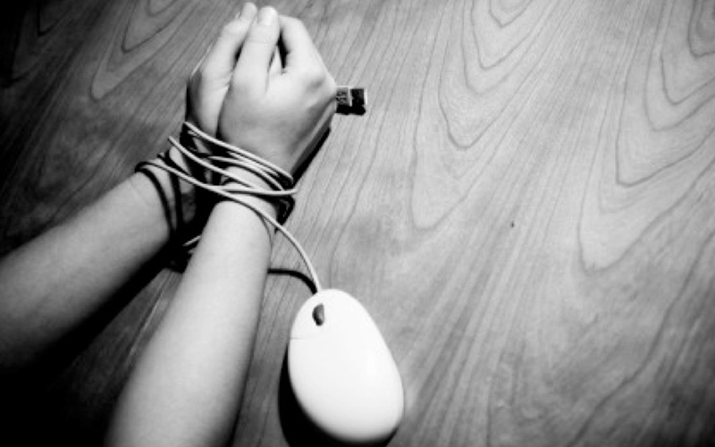 Ігрова залежність та залежність від покеру